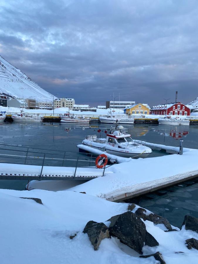 Siglo Hotel Siglufjordur Esterno foto