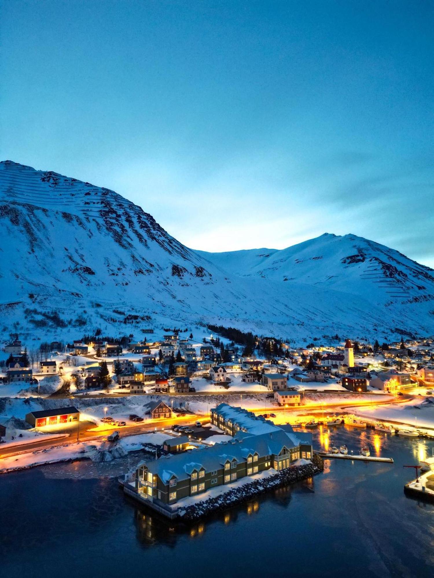 Siglo Hotel Siglufjordur Esterno foto