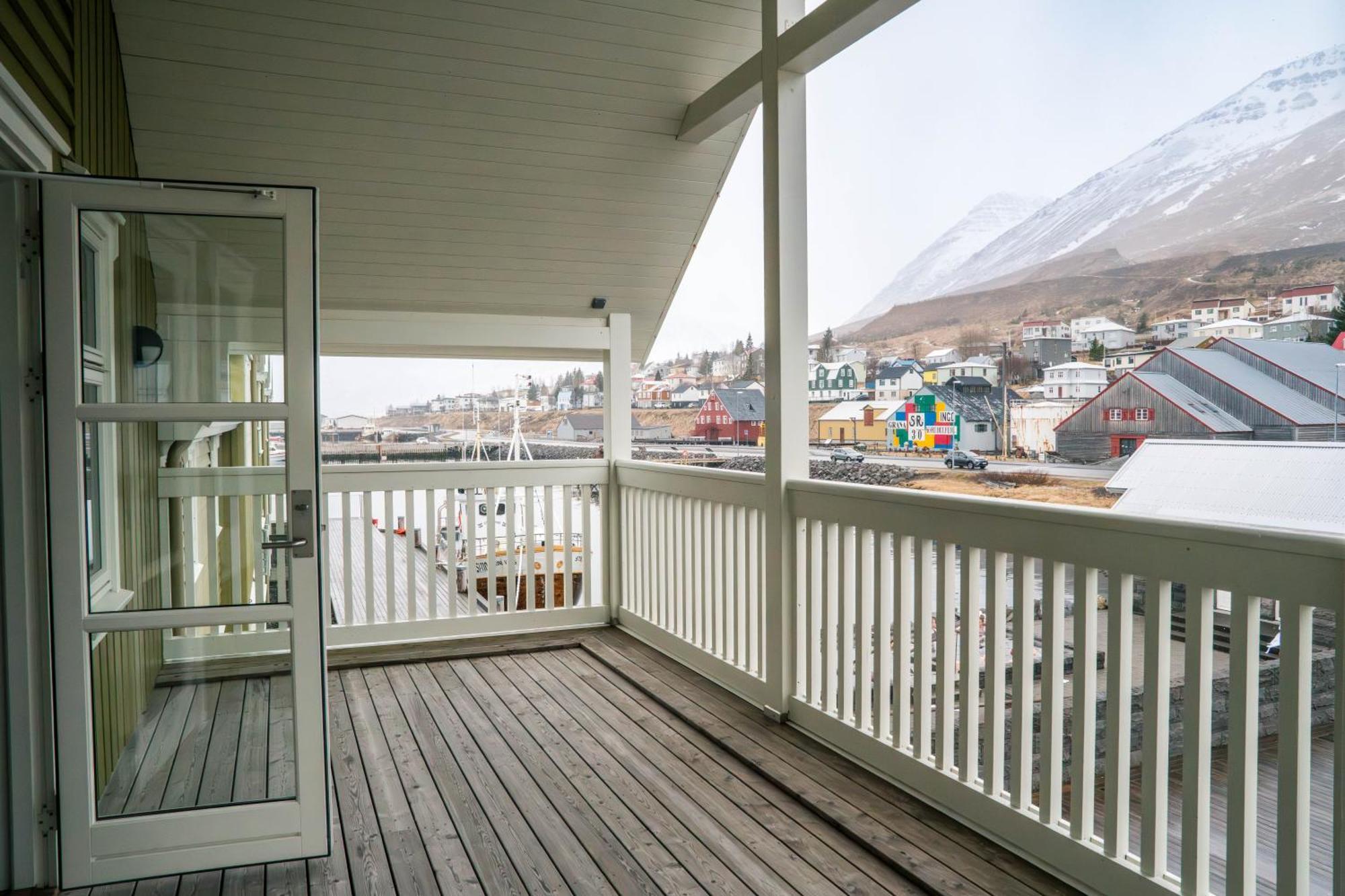 Siglo Hotel Siglufjordur Esterno foto